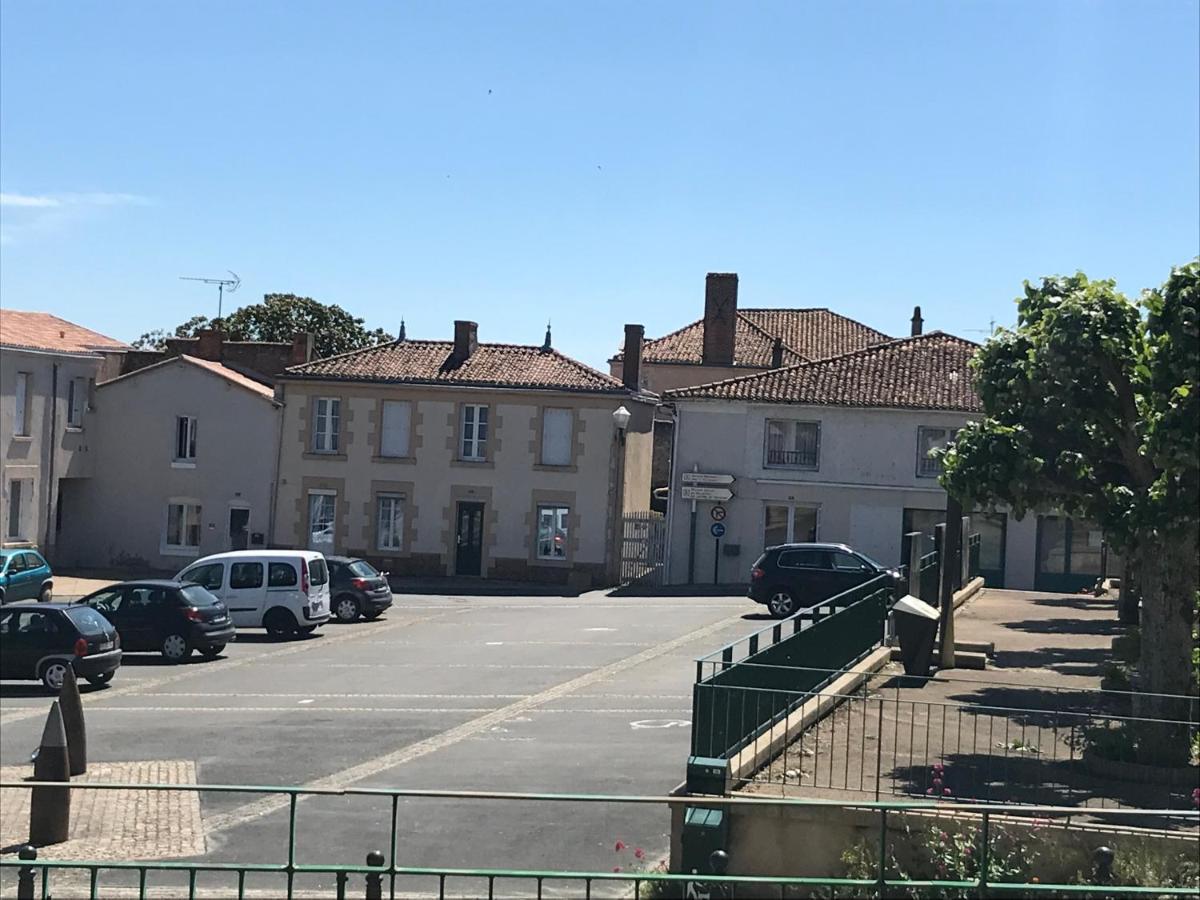 Place Au Repos Daire Mouilleron-en-Pareds Dış mekan fotoğraf